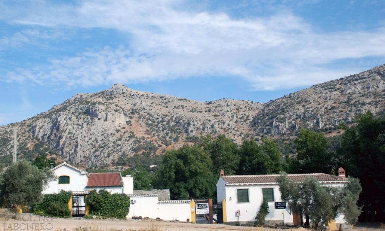 Molino Jabonero Guest House Villanueva del Trabuco Luaran gambar