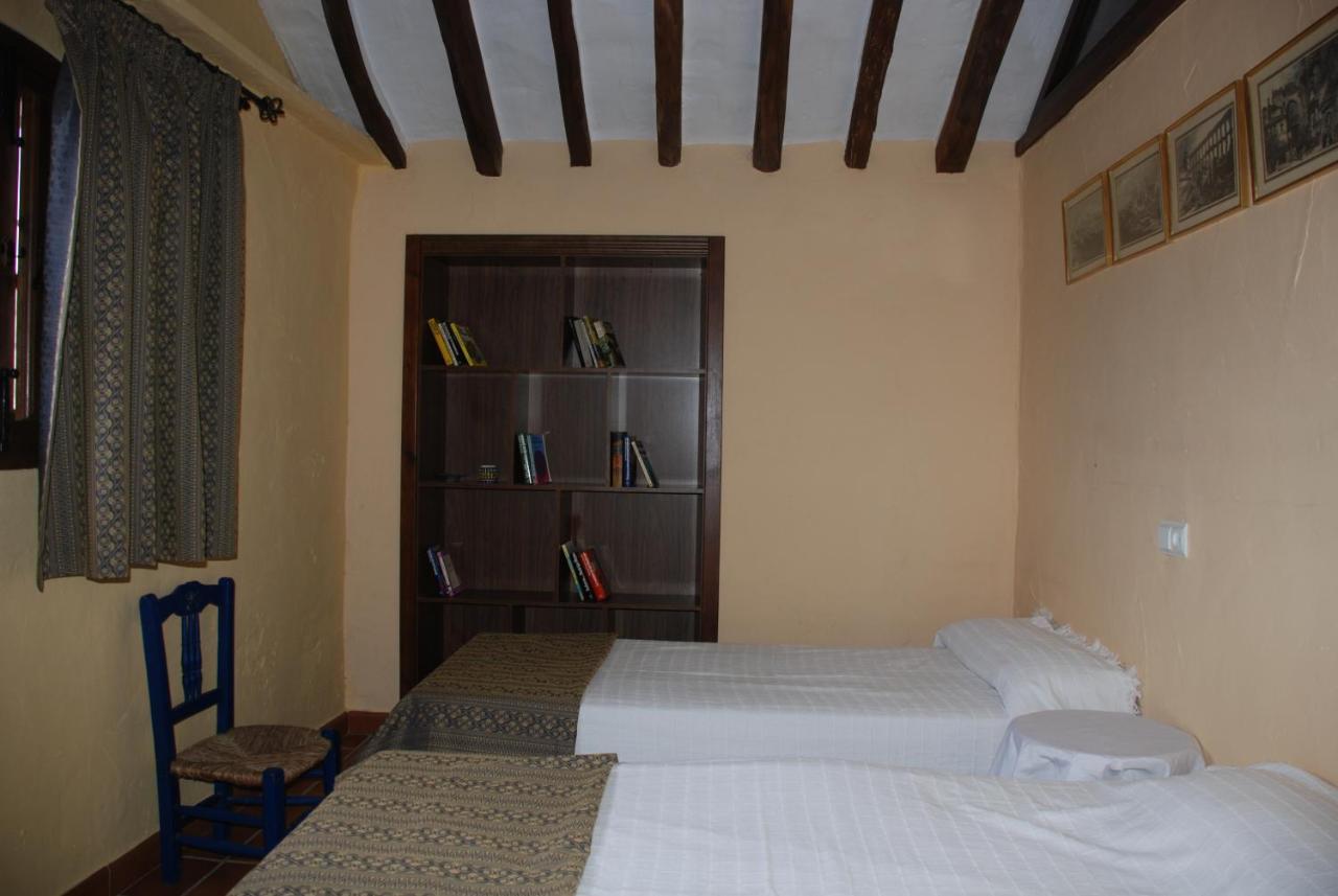 Molino Jabonero Guest House Villanueva del Trabuco Luaran gambar