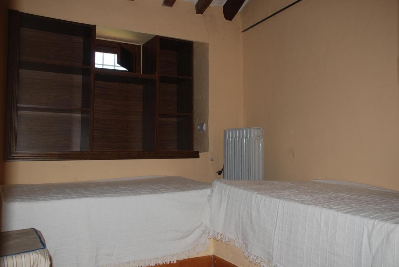 Molino Jabonero Guest House Villanueva del Trabuco Luaran gambar